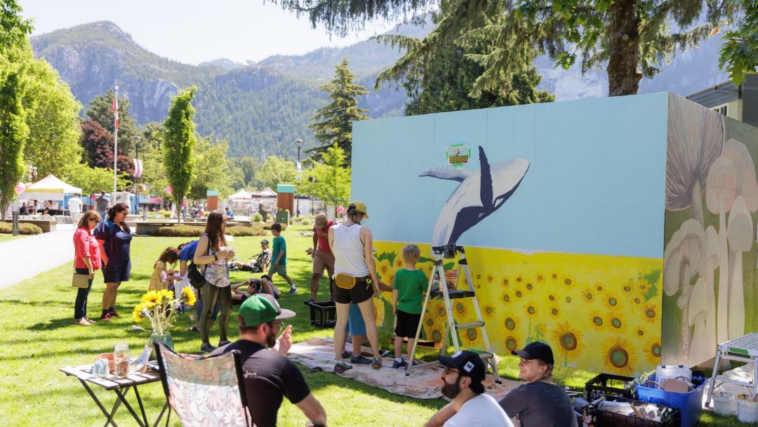 squamish arts mural walk tour